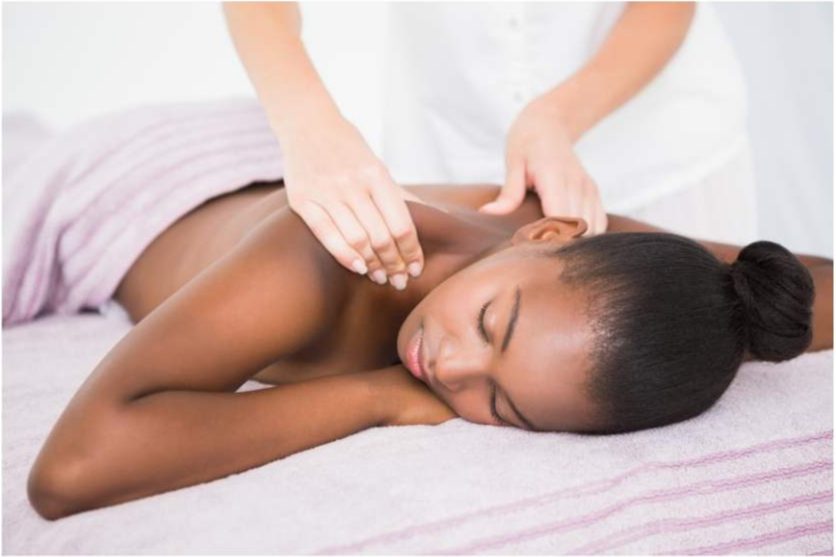 Relaxing body treatment at The HydraFacial Club